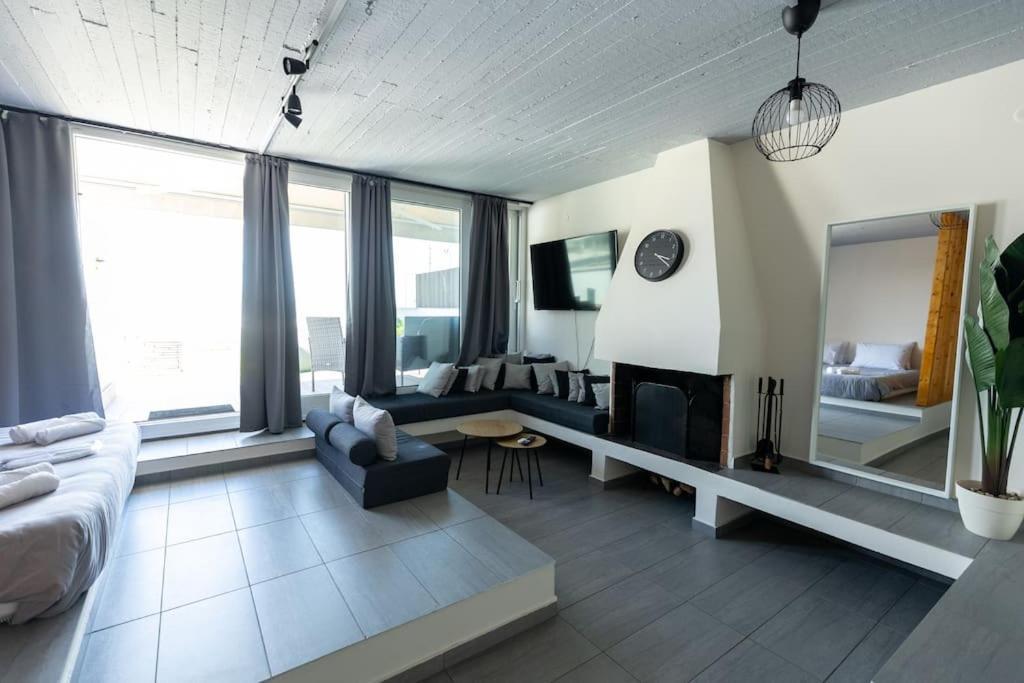 Deko Penthouse Suite Tesalónica Exterior foto